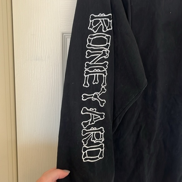 Boneyard Chicago Streets Gotta Eat Longsleeve Tshirt - Picture 5 of 8